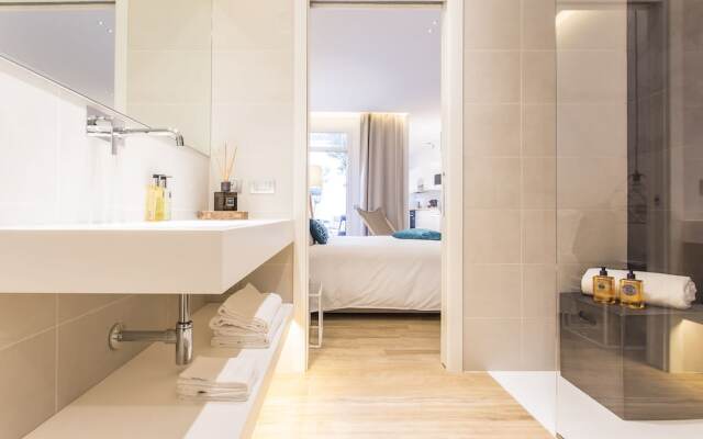 Erïk Langer S.Sofia Suites