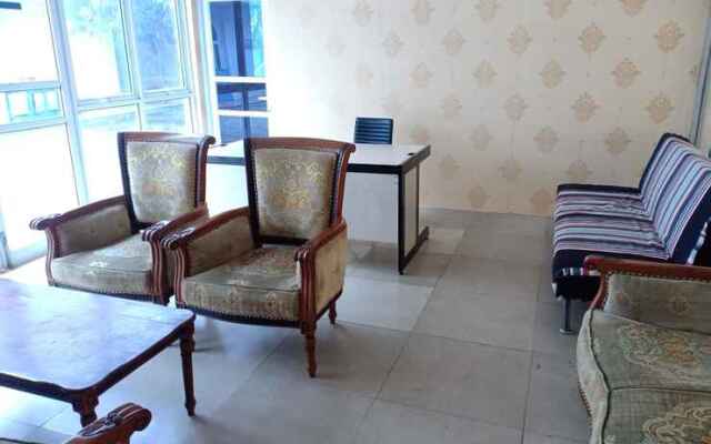 Penginapan Gedung Putih Syariah