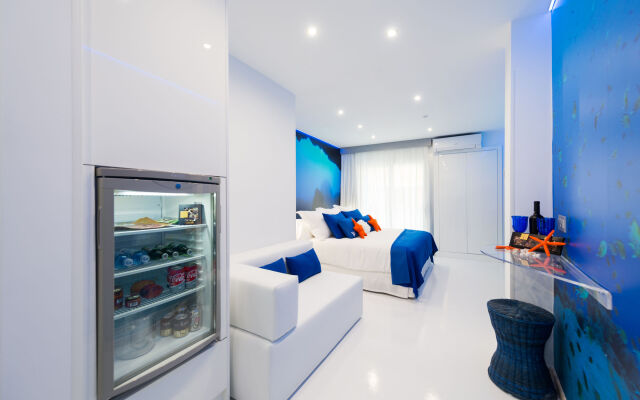 Wavia Hotel - Adults Only