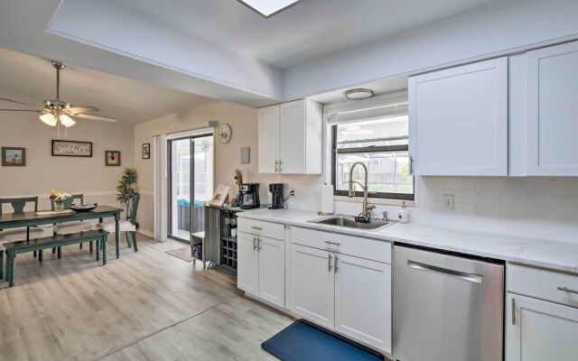 Bright Sebastian Home w/ Pool ~ 7 Mi to Beach!