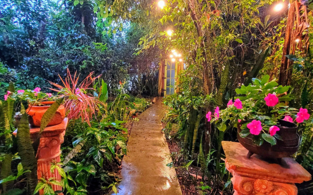 Spa Hostel Villa Morena