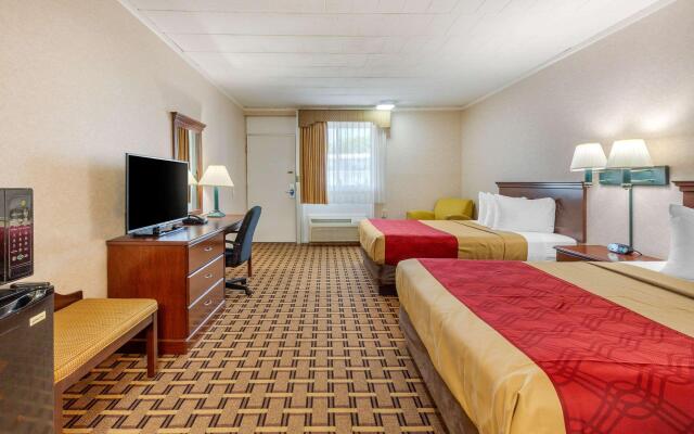 Econo Lodge Mystic