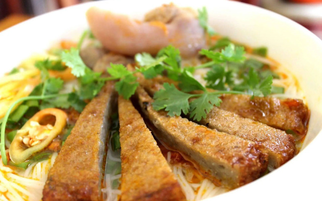 OYO 557 Phi Yen Hotel