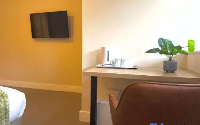 Stylish Double Room with Comfort & Light