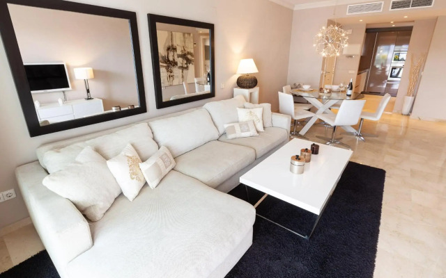 Brand New Apartment at Terrazas de Banús