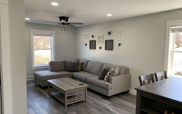 The Fallviews at Burdett Falls