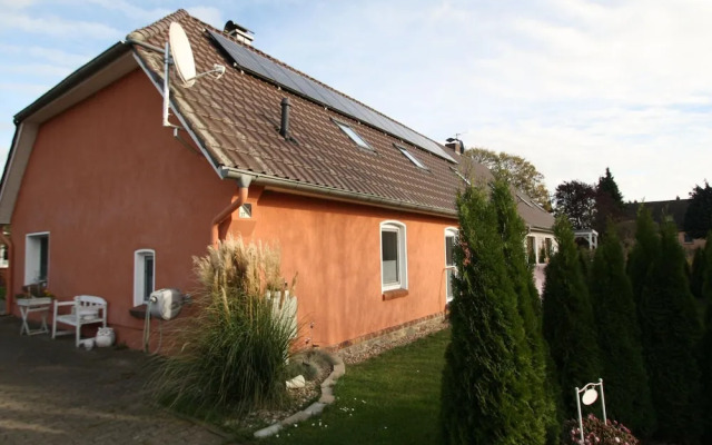 Ferienhaus mit 2 Kaminofen in Zarchlin