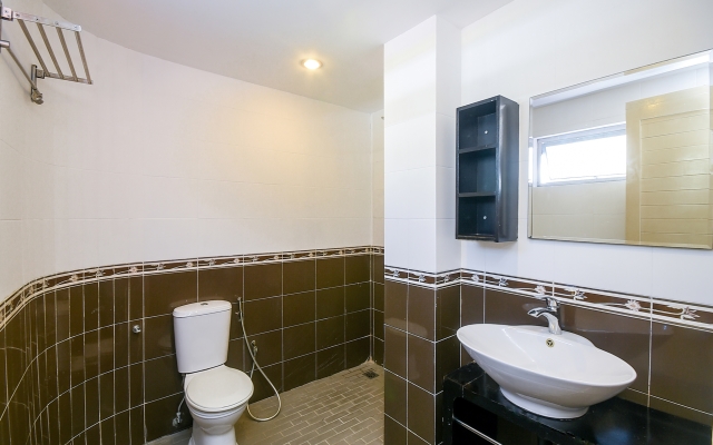 Dragon Inn Premium Hotel