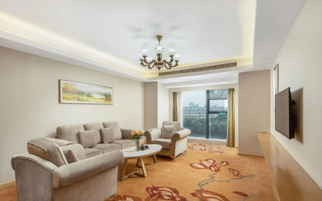 Vienna International Hotel (Xinwuzhong, Dengcheng Avenue, Xiangyang) – Guest Rooms – Xiangyang