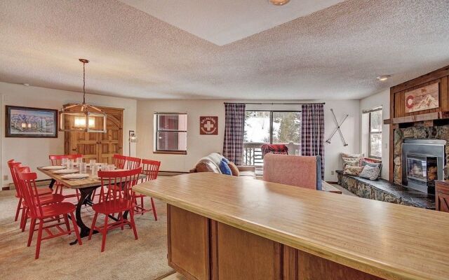 Tyra Summit A2F - 2 Br Condo