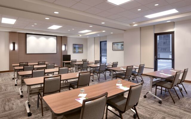 Hyatt Place Anchorage Midtown