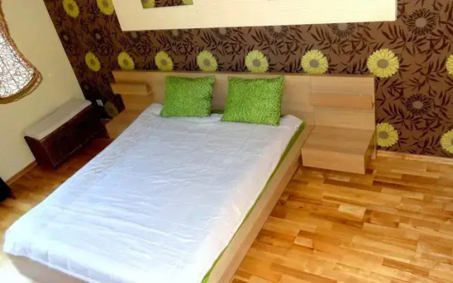 Króla Jana Top Booking