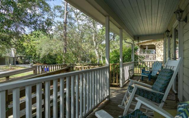 Windy Pointe by Oak Island Accommodations