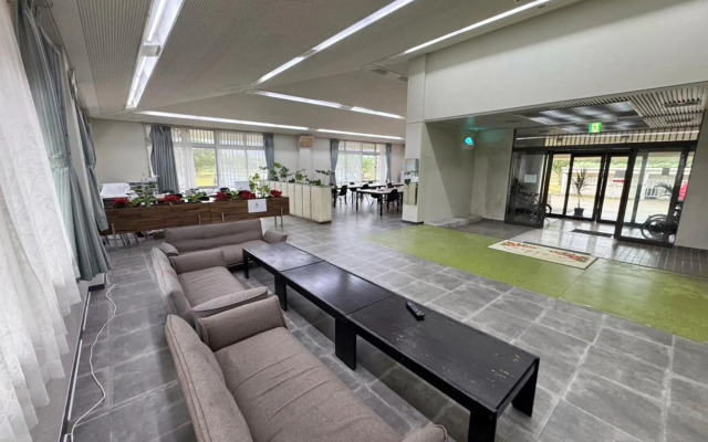 Shimojishima Coral Hotel (Irabujima)