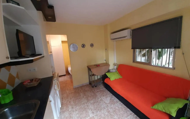Economico apartamento 2a linea playa