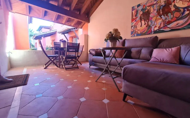 Luxury 2-bed Apartment in Elviria W/pool