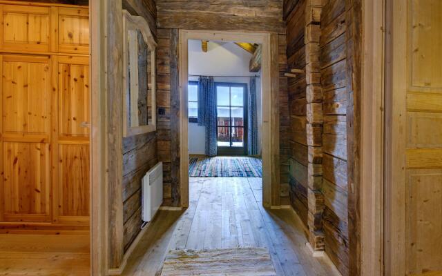 Chalet on Zettersfeld With Dolomite Views