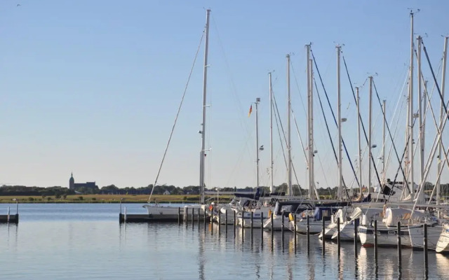 Holiday Home in Fehmarn Near Beach