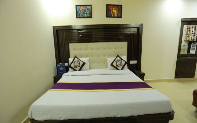 OYO 8883 Hotel Comfort Zone