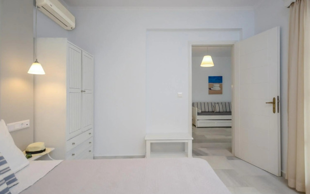 Birikos Hotel & Suites