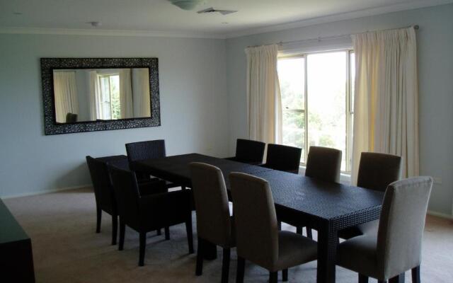 Loxley On Bellbird Hill