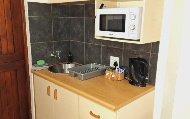 Swartberg Cottages
