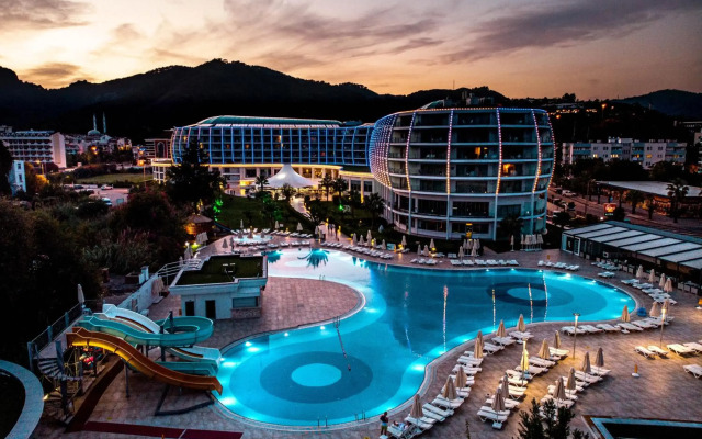 Green Nature Diamond Hotel