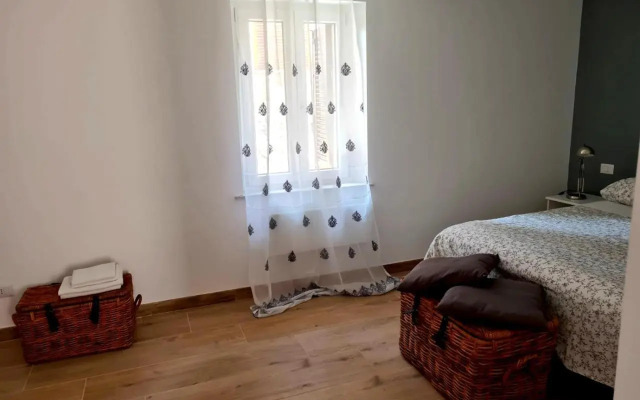 Apartment 1913