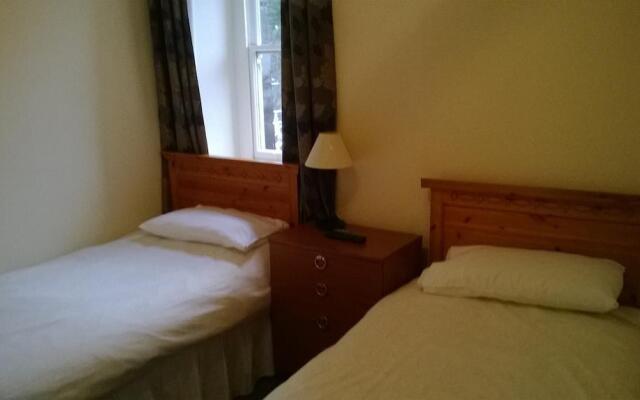 Pont Y Pair Inn