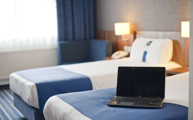 Holiday Inn Express Moerdijk