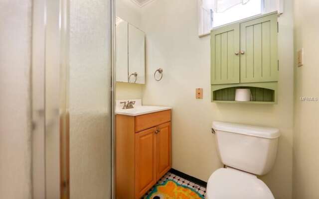 C&K's Island Retreat - 1586344