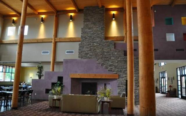 Moenkopi Legacy Inn & Suites