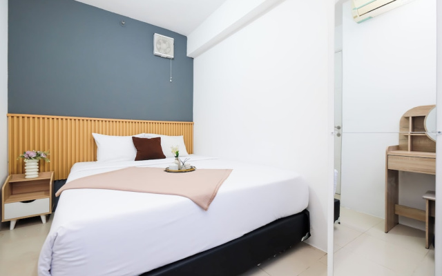 Cozy White 2Br At Bassura City Apartment