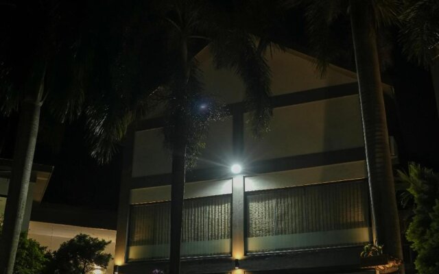 Hotel Palm Shore