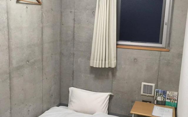 Weekly SHO Hotel Namba
