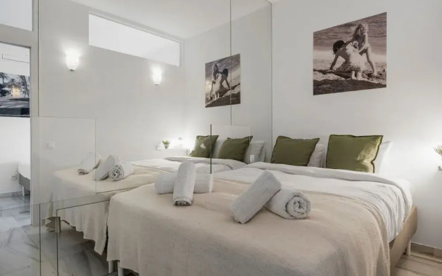 La Alcazaba Sleek Apartment in Marbella - Ref M48