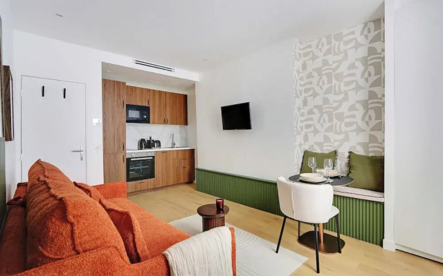 Modern Studio for 2 People