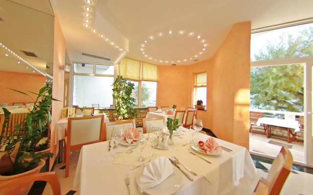 Hotel Sunce