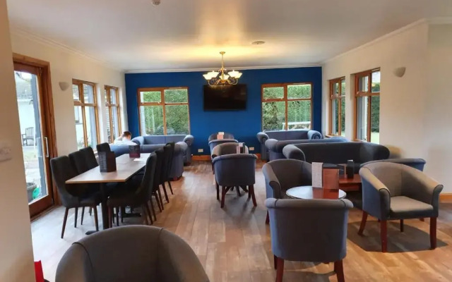 West End Hotel