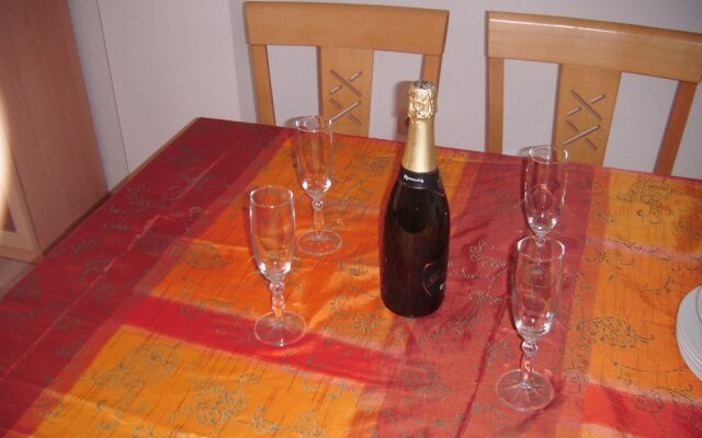 Apartment Low Cost Real De Torrequebrada