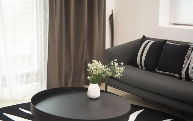 Poolstory 6 pool villa