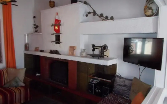 Theasis Guesthouse