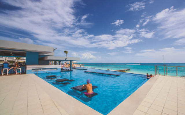 Hotel Riu Cancun -  Adults Only - All Inclusive