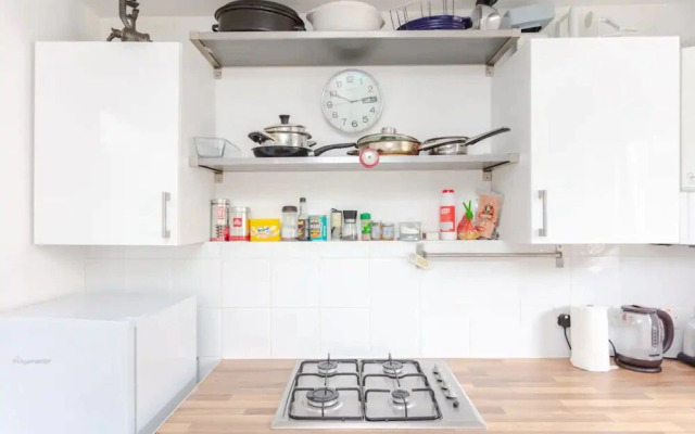 Cheerful 1 Bedroom Apartment in Vibrant Maida Vale