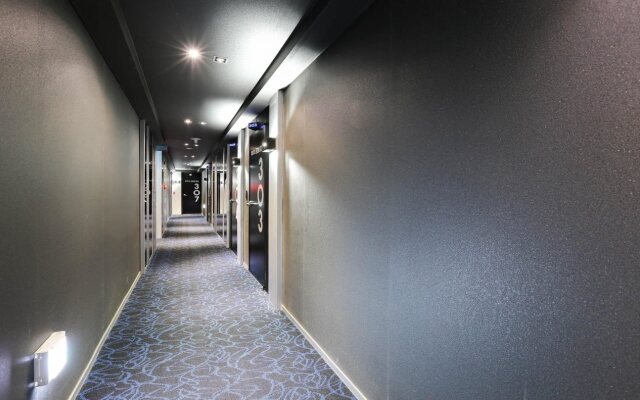 Shangria Hotel