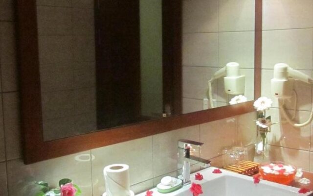 Great Wall Hotel