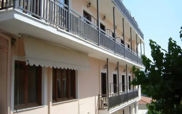 Phaethon Hotel