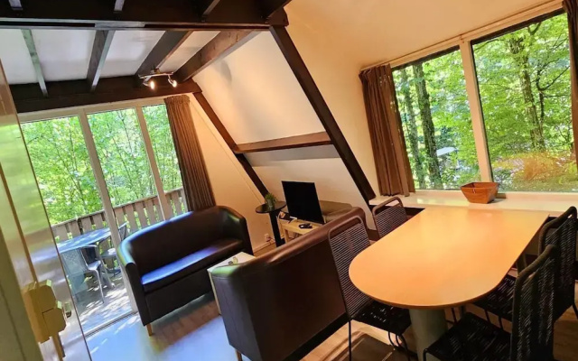 Charming Chalet in Durby With Patio