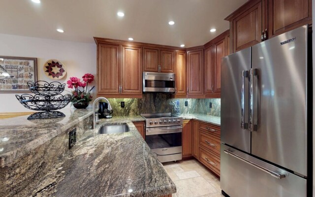 Enzian - CoralTree Residence Collection
