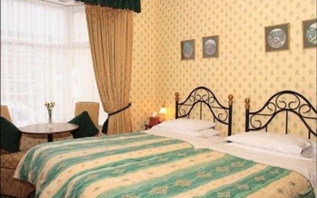 Hillrise Guest House